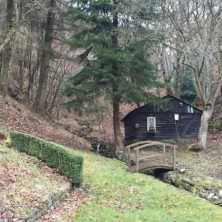 Awesome In W/ 2 Bedrooms And Wifi Hébergement de vacances *